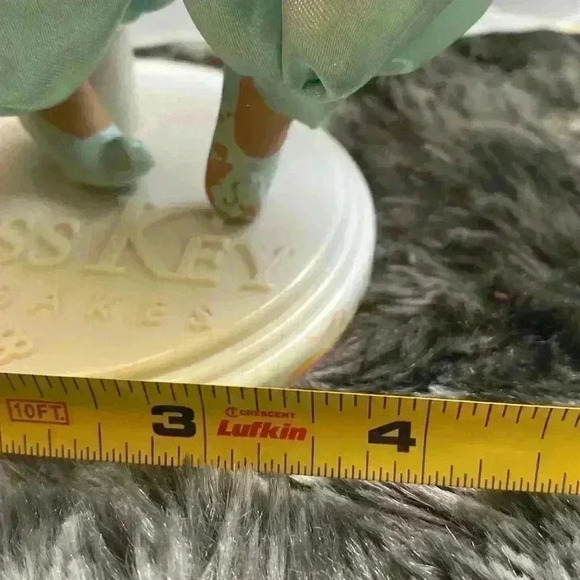 Disney Jasmine Porcelain Doll Brass  Key KeepSakes AWholeNewWorld Magic - Picture 15 of 16